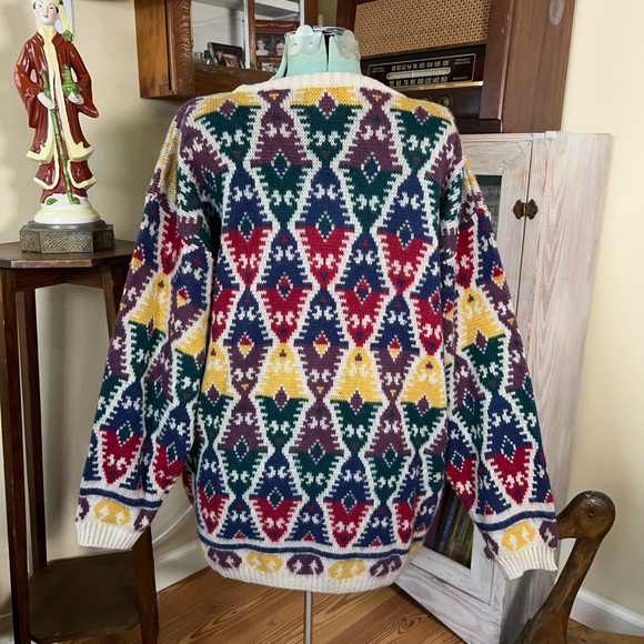 Vintage 80s Colorful Geometric Aztec Pattern Funky Indie Oversized Knit Sweater - Picture 5 of 9